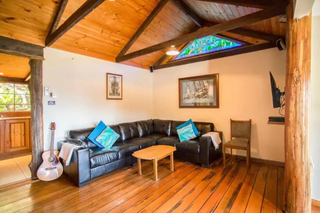 Bruny Island Escapes And Hotel Bruny Alonnah Экстерьер фото